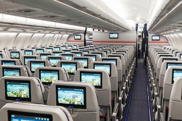Brussels Airlines cabin